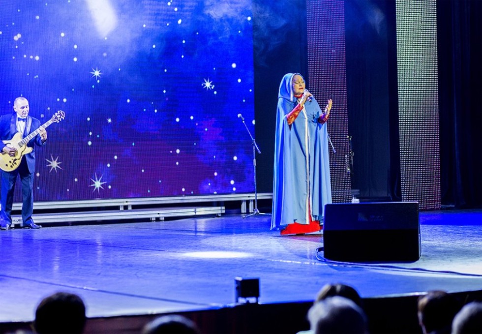 Все началось с судьбоносной песни 'Золотая рыбка' Все началось с судьбоносной песни 'Золотая рыбка'