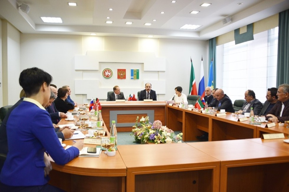 ����� �� ���� �����������, ��� ��� ����� ��-������� '������'?