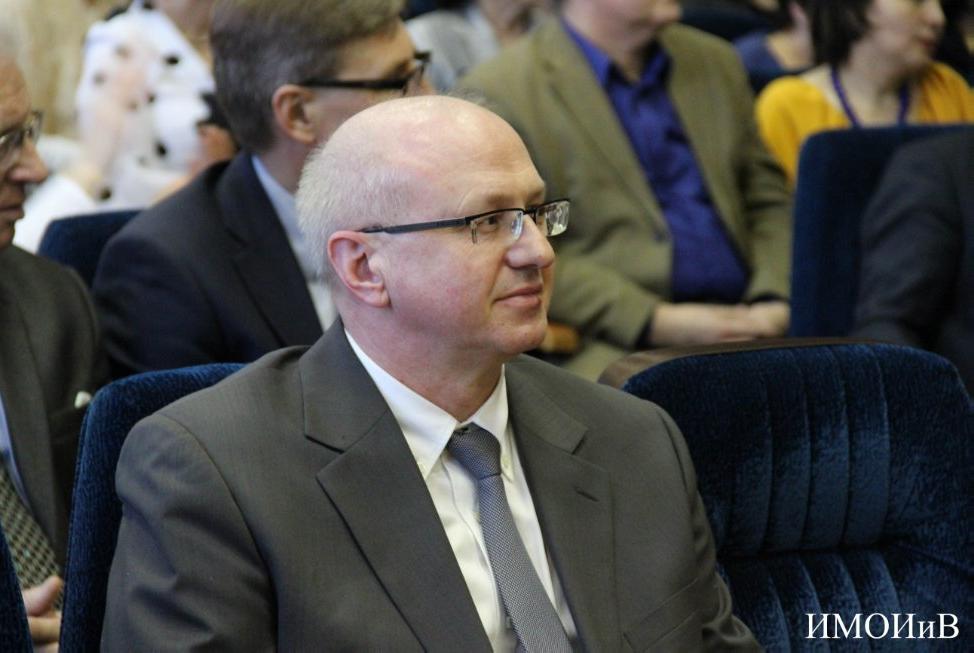 5 ����� � ������� ���� ��������� ������������� ���������, ������� � �������������� ������ ������������� �����������, ����������� ������������ 23 ������� � 8 �����.