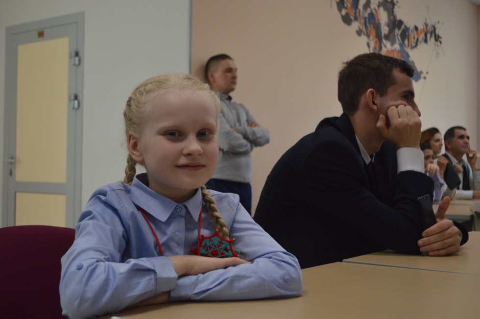 ����� ��������� ���� ������������� 