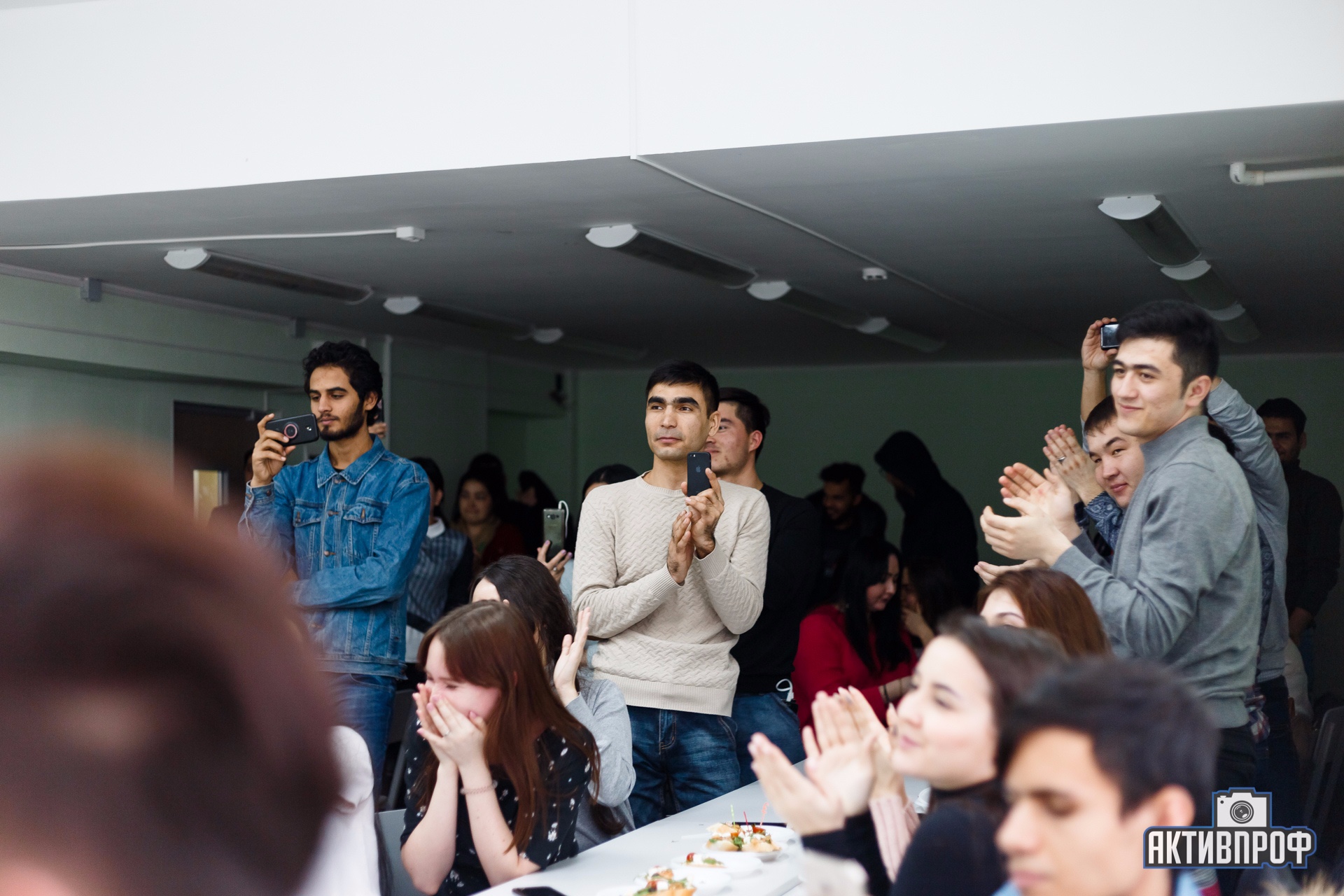 ����� ������