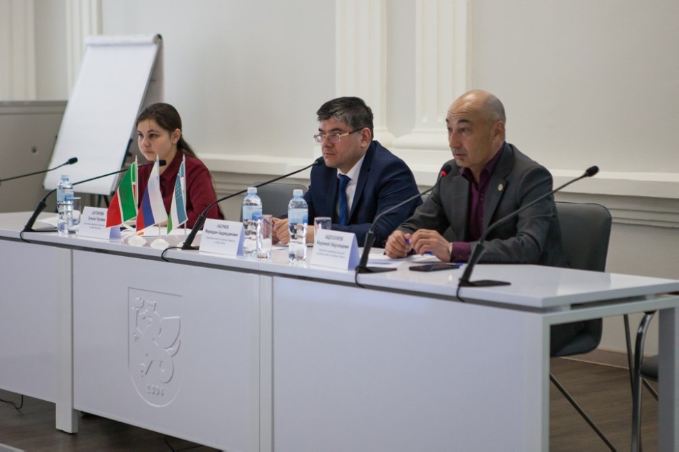 ����������� ������ ���������� ���������� � �. ������ �������� ������� ���������� �� ���������� ����������� ���������