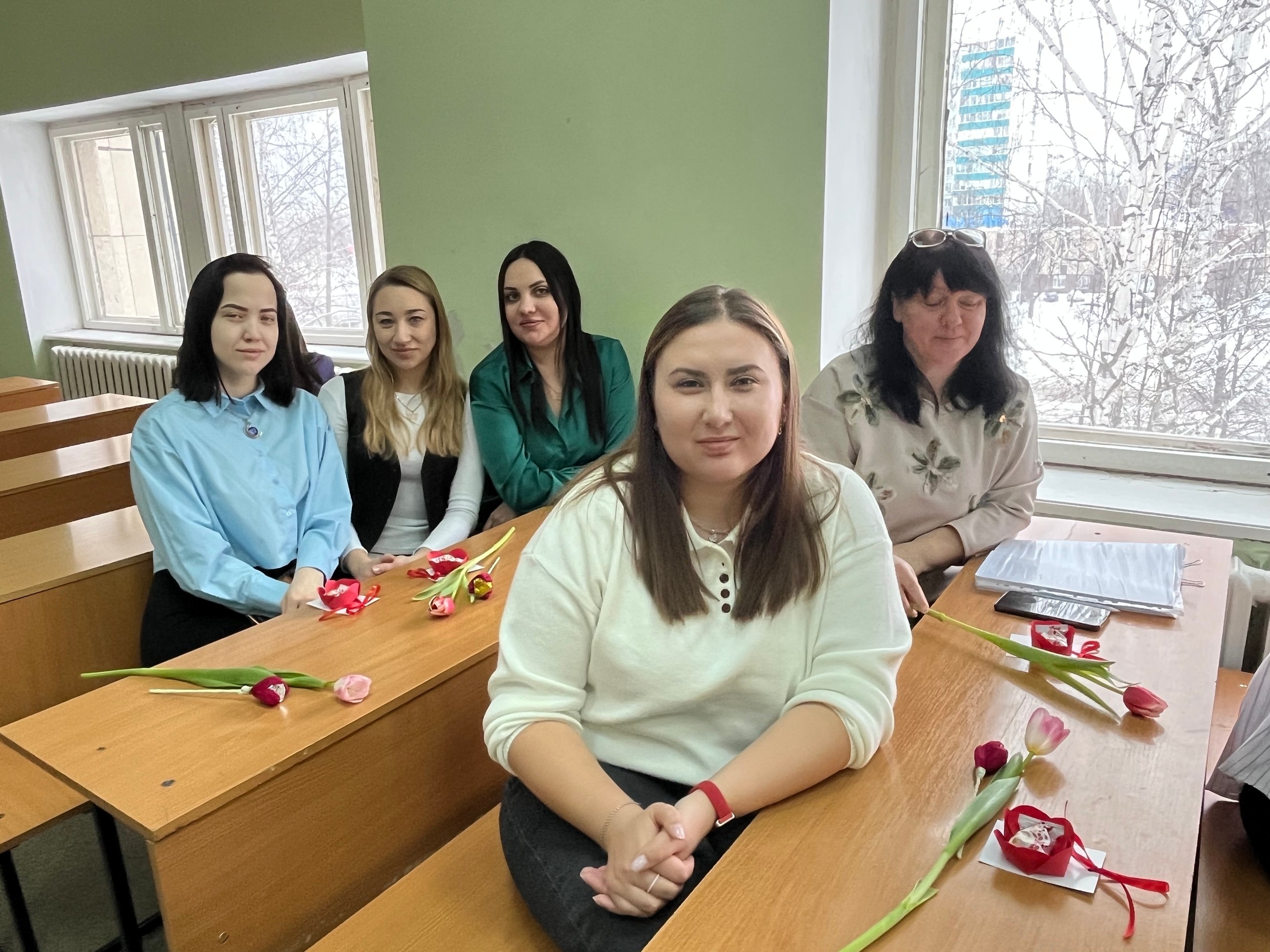 � ,���, ������������, ������������� ������� ����