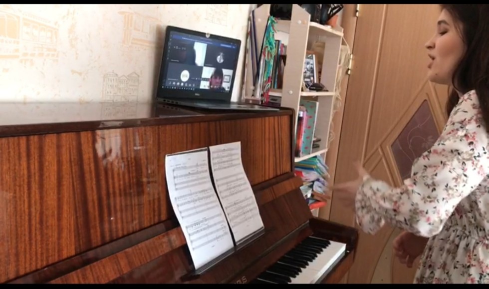 ������������� �������� ���������-����������, ��� 65 ���� � ������ ����������