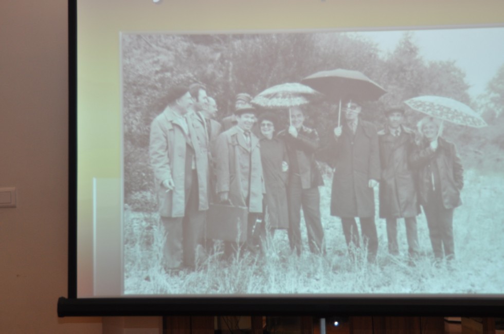 � ������������ ����� �� � ������ ����� '�����������' ���������� �������, ����������� ������� ������������ ����