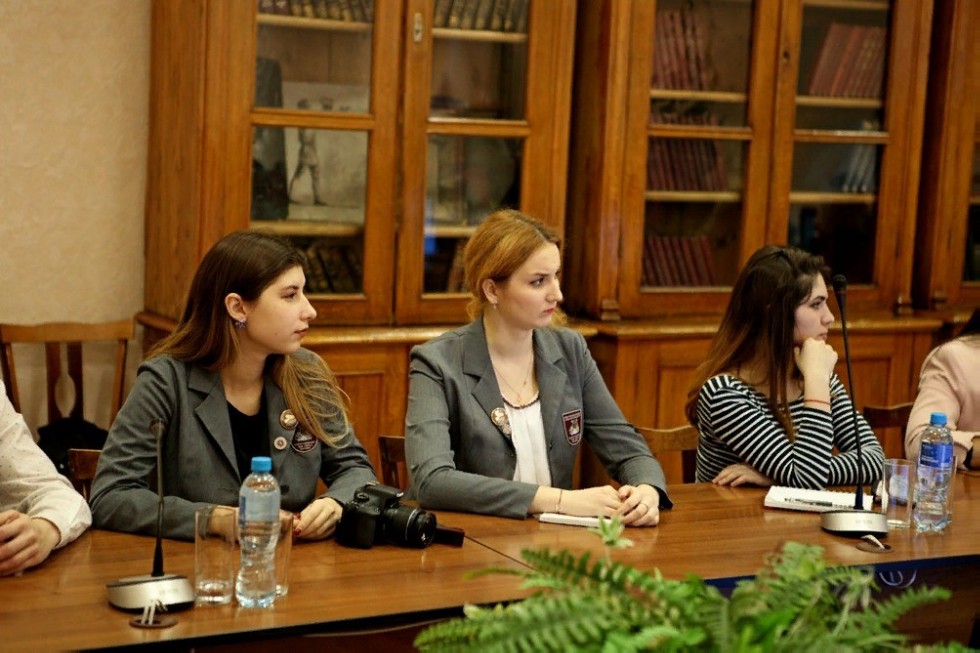 � ���������� ��������� ��� ������ ������� � ����������� ���� ��������� ������� ��������