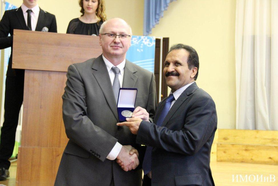 5 ����� � ������� ���� ��������� ������������� ���������, ������� � �������������� ������ ������������� �����������, ����������� ������������ 23 ������� � 8 �����.