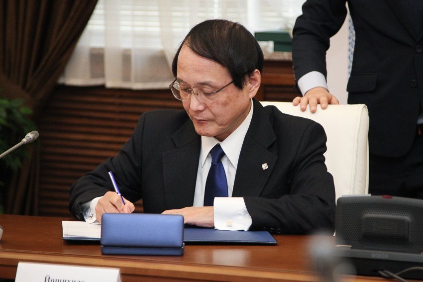 KFU, RIKEN and RCOD signed a trilateral memorandum of intent