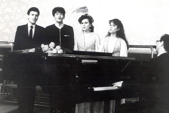 ����������