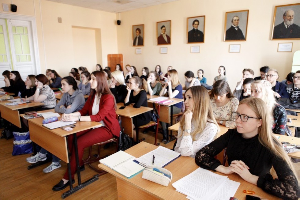 'Актуальные проблемы методики обучения русскому языку и литературе на современном этапе: традиции и инновации' 'Актуальные проблемы методики обучения русскому языку и литературе на современном этапе: традиции и инновации'