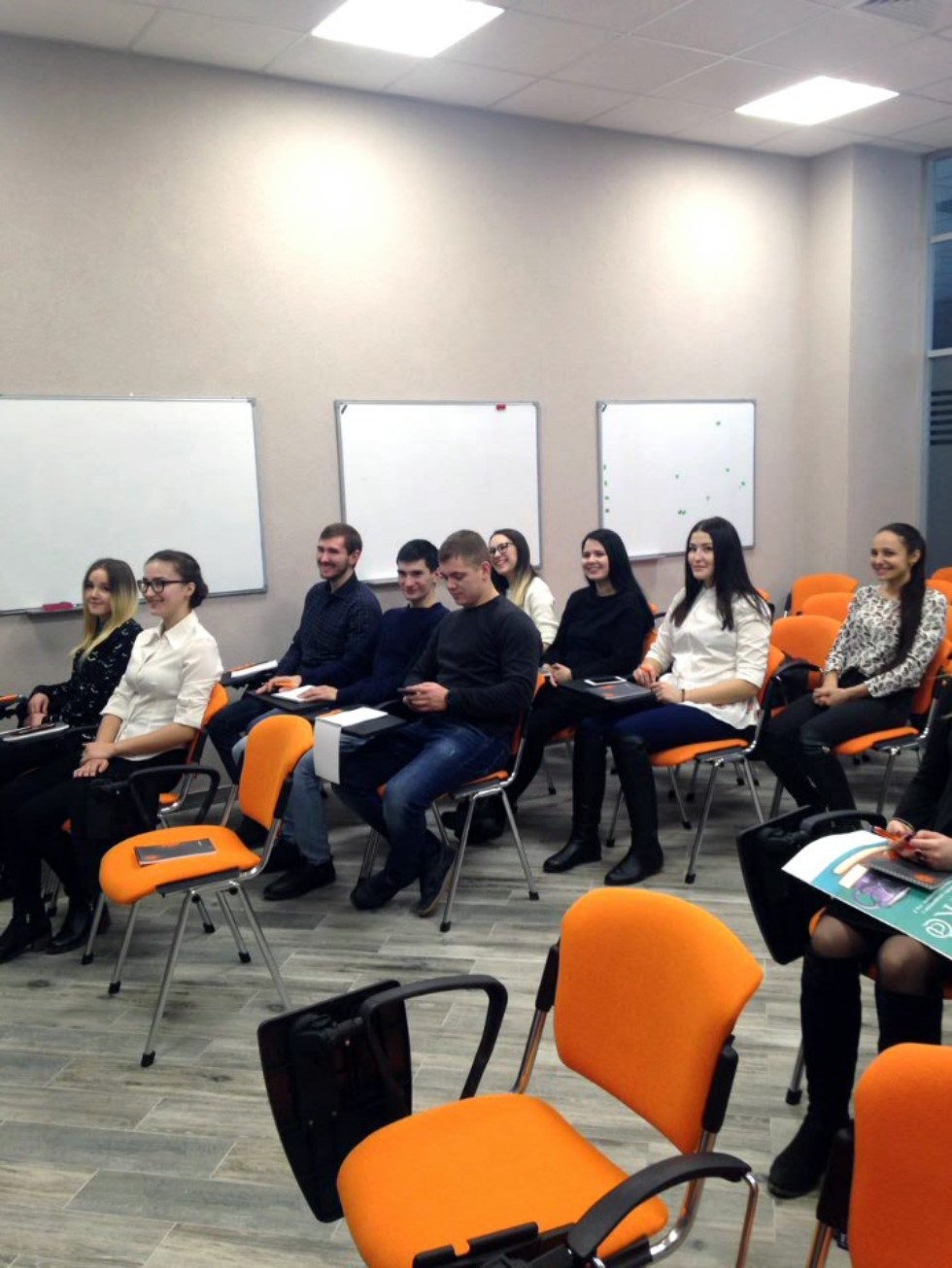 Экскурсия и персональный тренинг для будущих выпускников кафедры банковского дела в АО 'ТАТСОЦБАНК' Экскурсия и персональный тренинг для будущих выпускников кафедры банковского дела в АО 'ТАТСОЦБАНК'