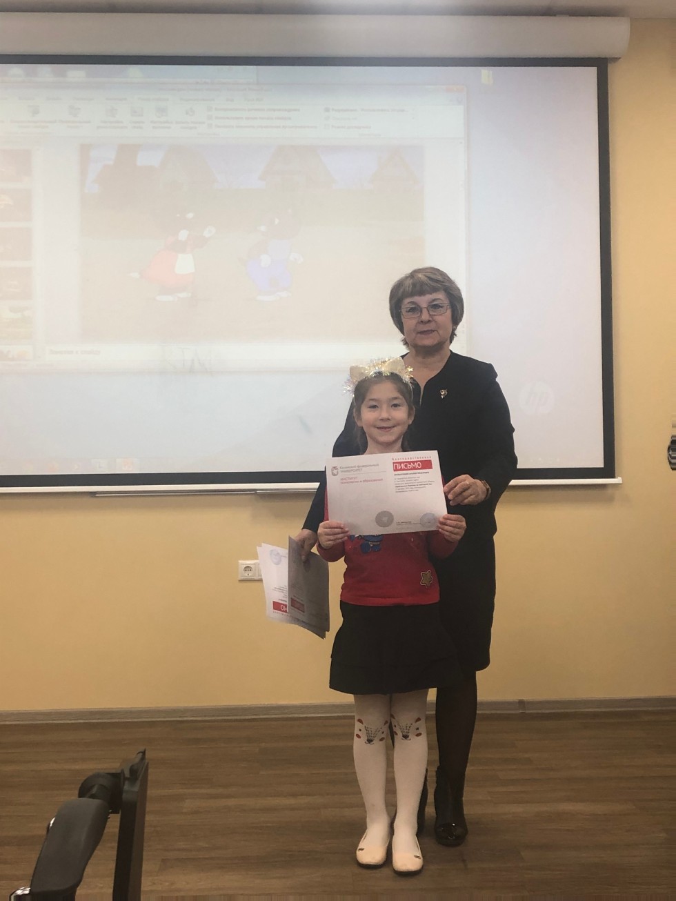 Детский театр 'Радуга' репетирует спектакль по пьесе С.Я.Маршака 'Кошкин дом' Детский театр 'Радуга' репетирует спектакль по пьесе С.Я.Маршака 'Кошкин дом'