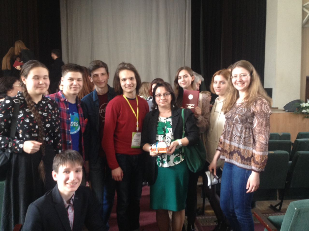 Лингвисты КФУ успешно ведут работу с одаренными детьми Лингвисты КФУ успешно ведут работу с одаренными детьми