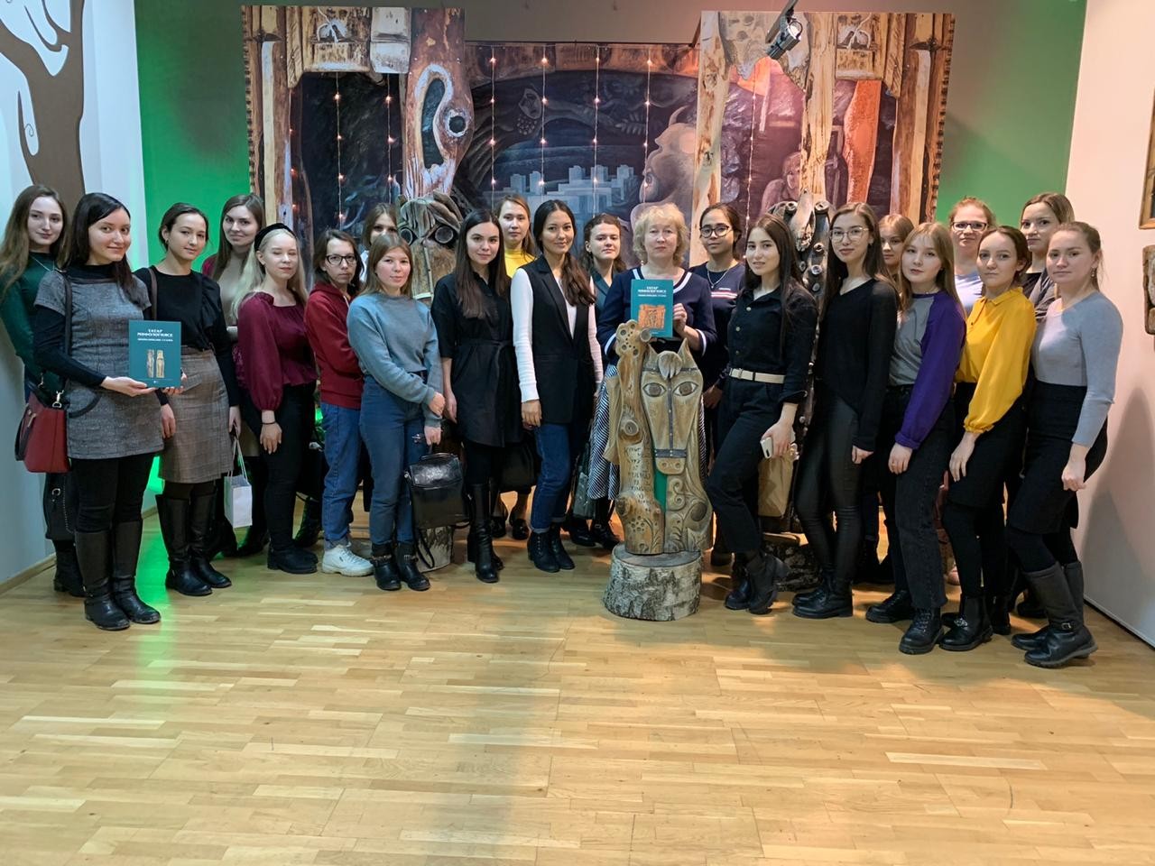 Милеуша Хабутдинова: 'Моя главная цель - продвижение татарской культуры в мире' Милеуша Хабутдинова: 'Моя главная цель - продвижение татарской культуры в мире'