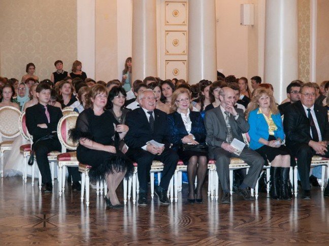 Во время Пушкинского бала-2013