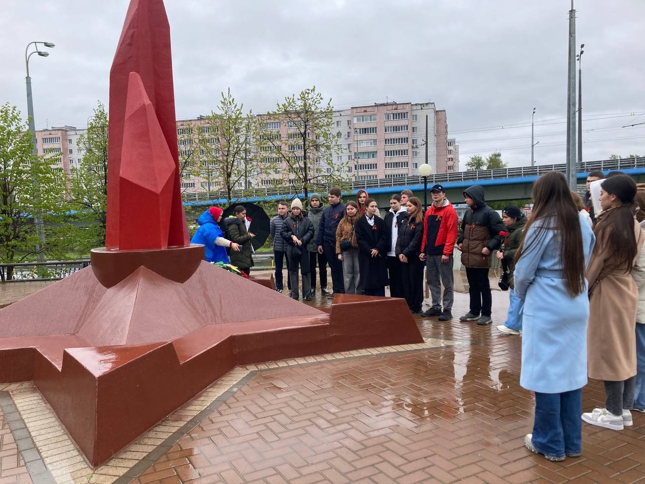 Возложение цветов Возложение цветов