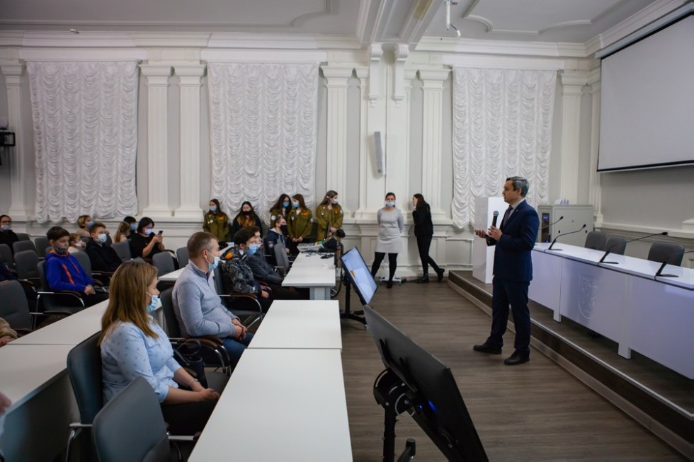 В Елабужском институте КФУ состоялось торжественное открытие Яндекс.Лицея В Елабужском институте КФУ состоялось торжественное открытие Яндекс.Лицея