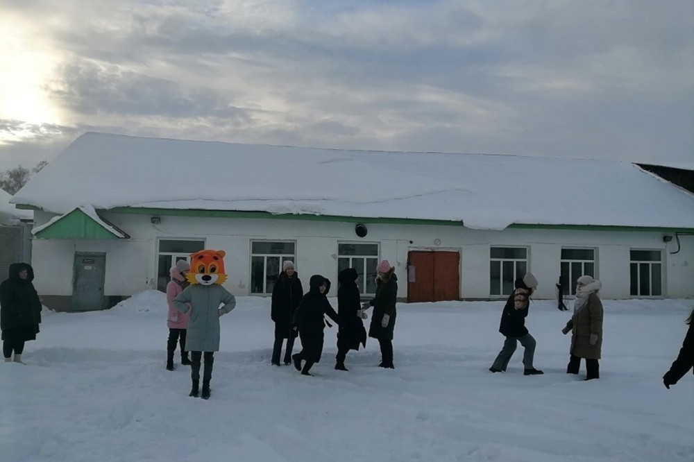 'Мороз потехам не помеха' 'Мороз потехам не помеха'