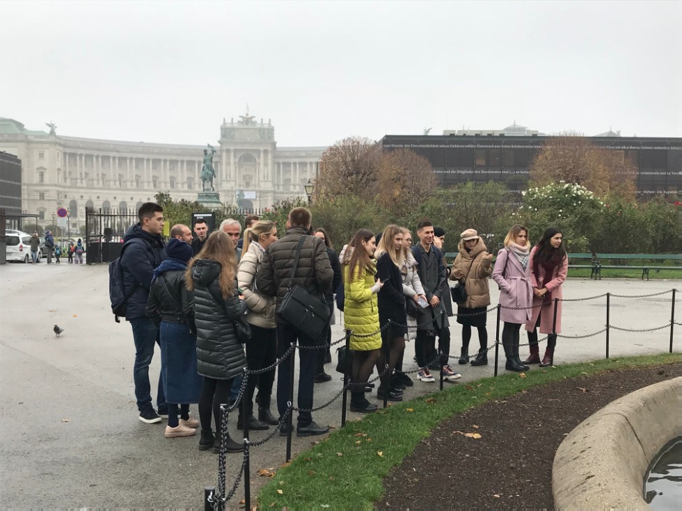 ������������� ���������� ��������� ������� ���������������� � �������������� ���������� � �. ����, �������