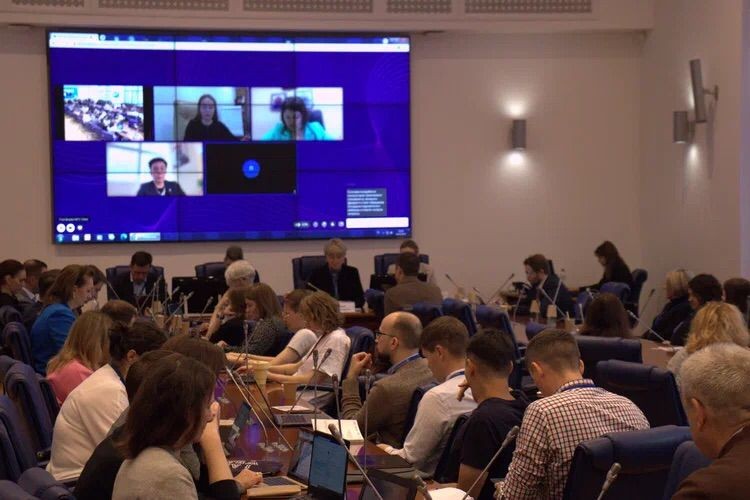 Опыт Казанского федерального университета по организации педагогических практик представлен на конференции ИВО2023 в Москве Опыт Казанского федерального университета по организации педагогических практик представлен на конференции ИВО2023 в Москве