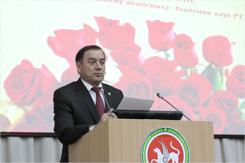 KFU Honored Professor and prominent astrophysicist Rashid Syunyaev celebrated at KFU