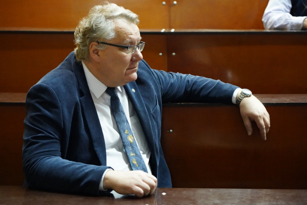 � ��������� ������ ��� ���������� ���������, ����������� 100-����� �� ��� �������� ����� ��������