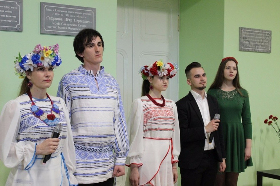 Students of the Elabuga Institute of KFU take part in the International Run dedicated to the Victory Day