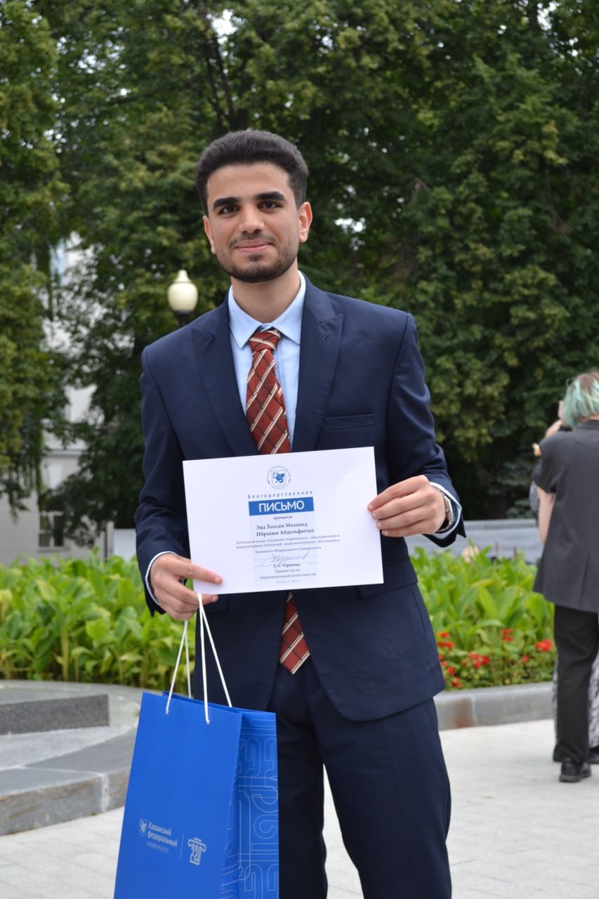 Хоссам Эид: 'Моя цель ? не только создать успешный бизнес, но и внести свой вклад в развитие экономики и инновации в России.' Хоссам Эид: 'Моя цель ? не только создать успешный бизнес, но и внести свой вклад в развитие экономики и инновации в России.'