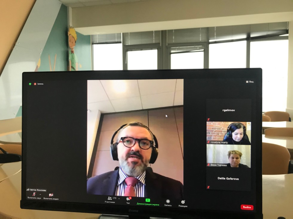 ��� UNIVERSUM+ ������� ������������� ���� ������������� ������������ �����