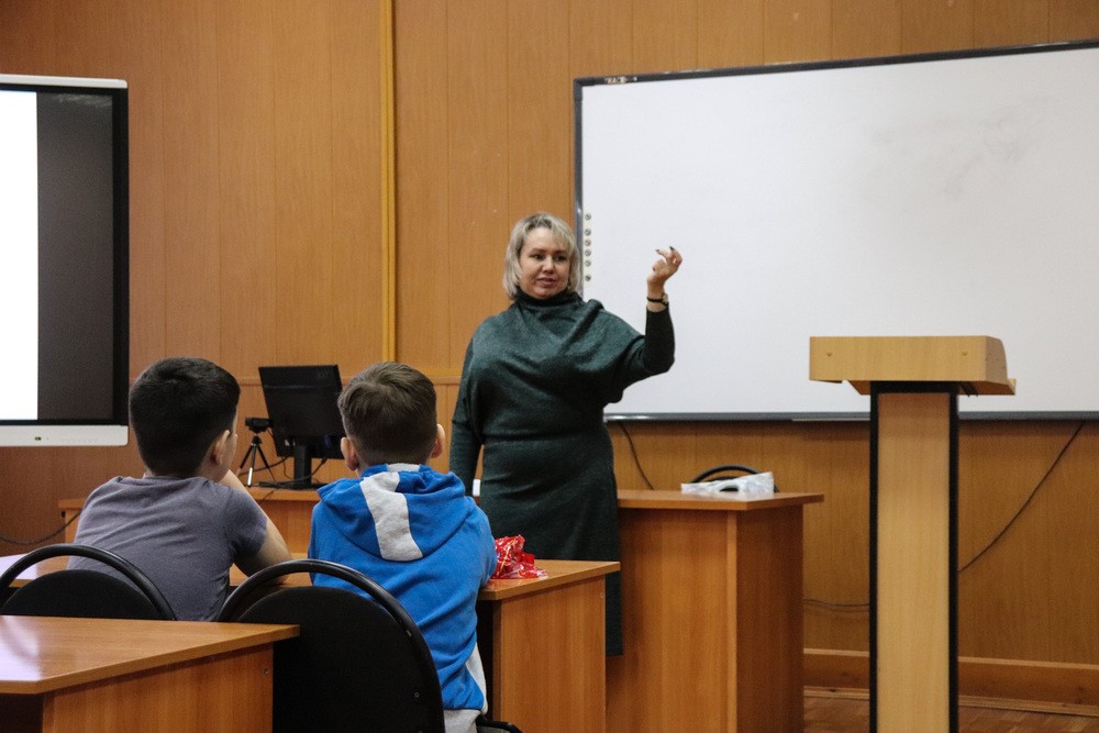 Детский университет: занимательная грамматика, фантастические ткани, дартс и квиз к юбилею А.С.Пушкина Детский университет: занимательная грамматика, фантастические ткани, дартс и квиз к юбилею А.С.Пушкина