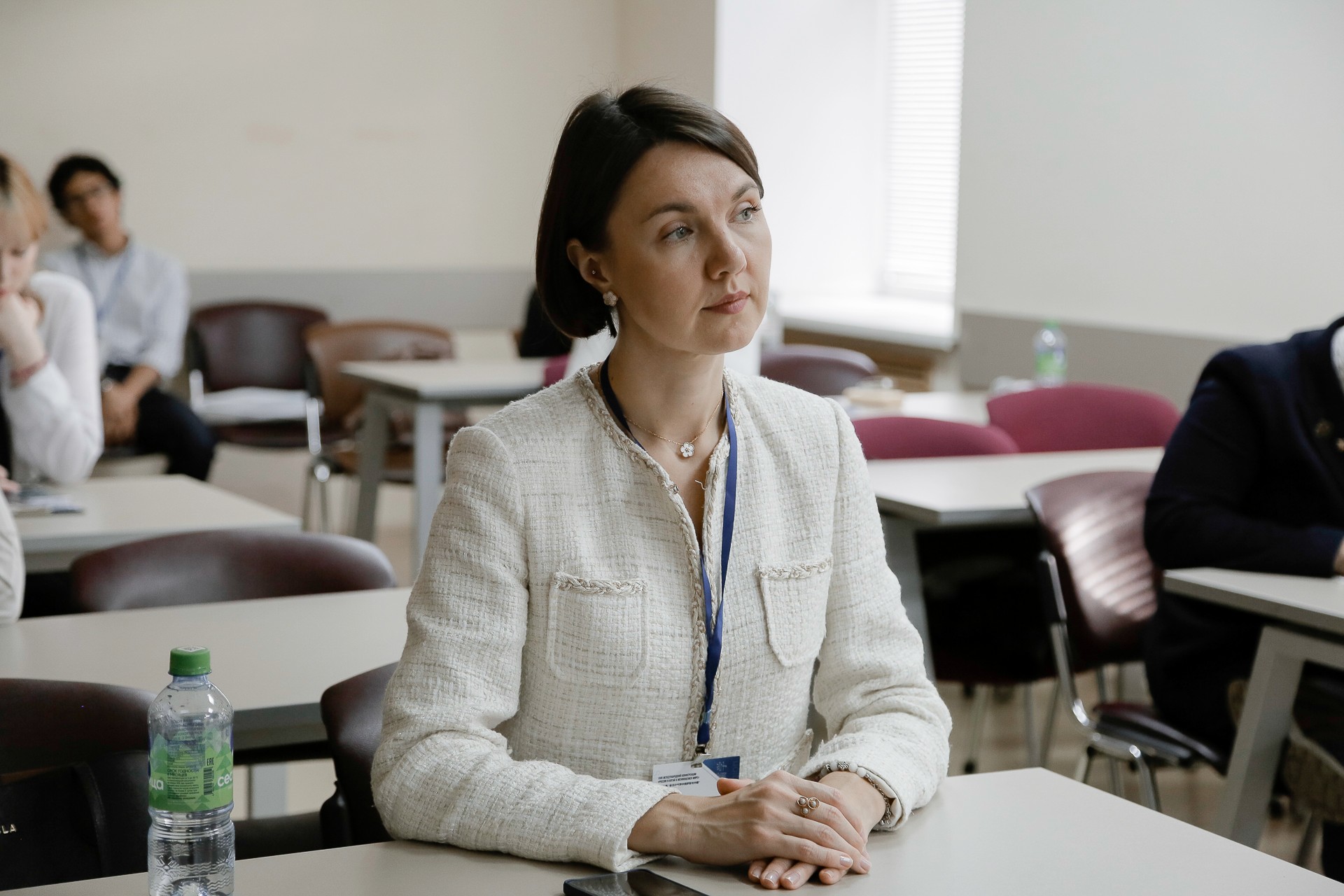 ������-�����