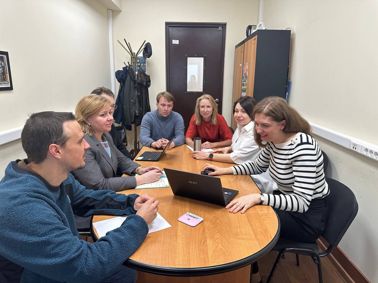 'Пятничный' воркшоп: исследователи обсудили методы аналитики социальных сетей 'Пятничный' воркшоп: исследователи обсудили методы аналитики социальных сетей