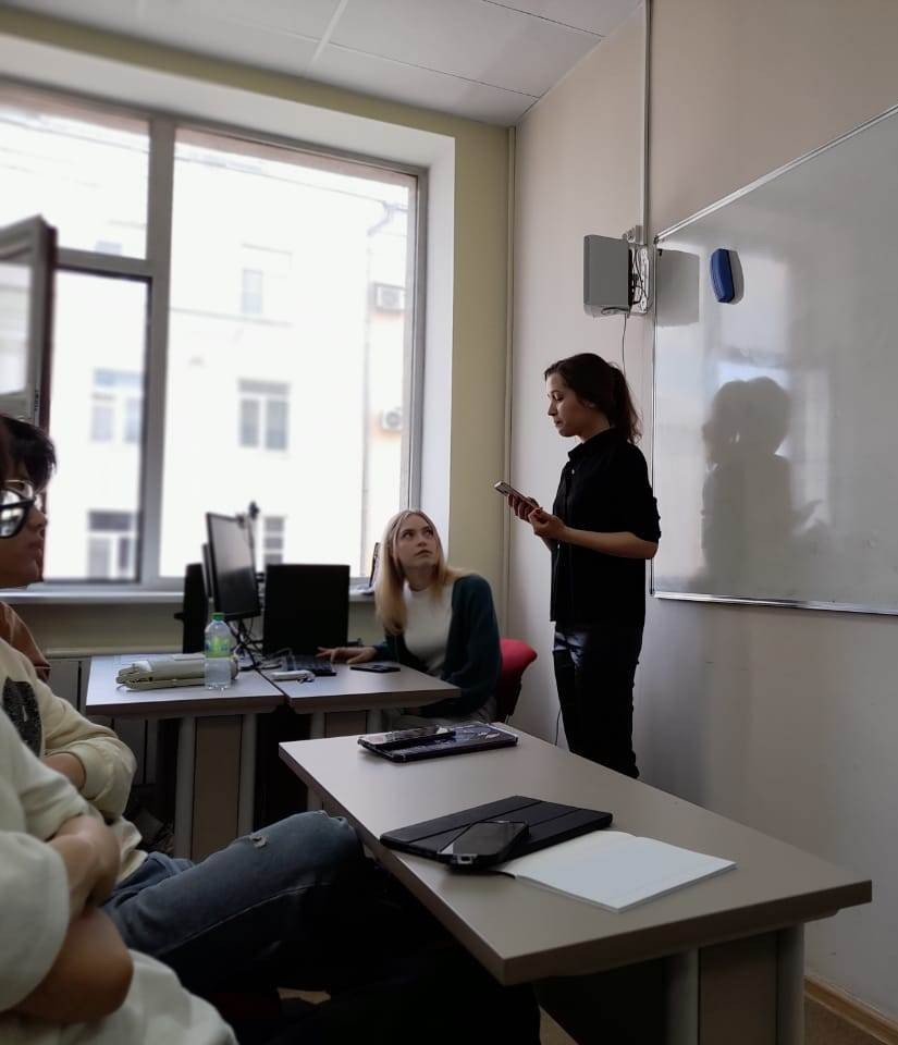 Кружок 'Лингва' завершил свою работу в этом учебном году Кружок 'Лингва' завершил свою работу в этом учебном году