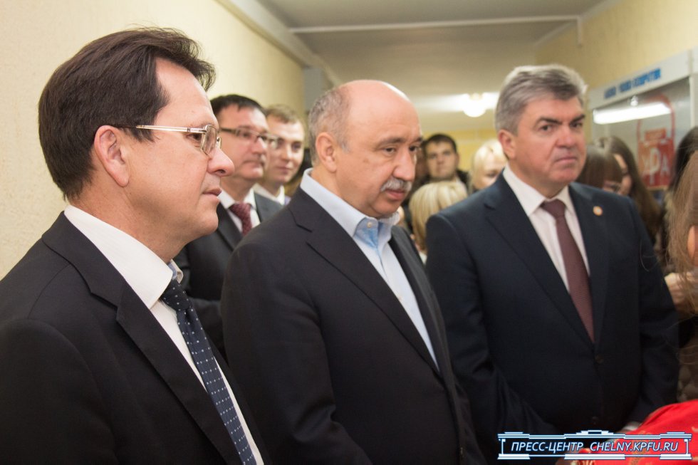 В Набережночелнинскои институте КФУ прошло открытие нового учебного здания В Набережночелнинскои институте КФУ прошло открытие нового учебного здания