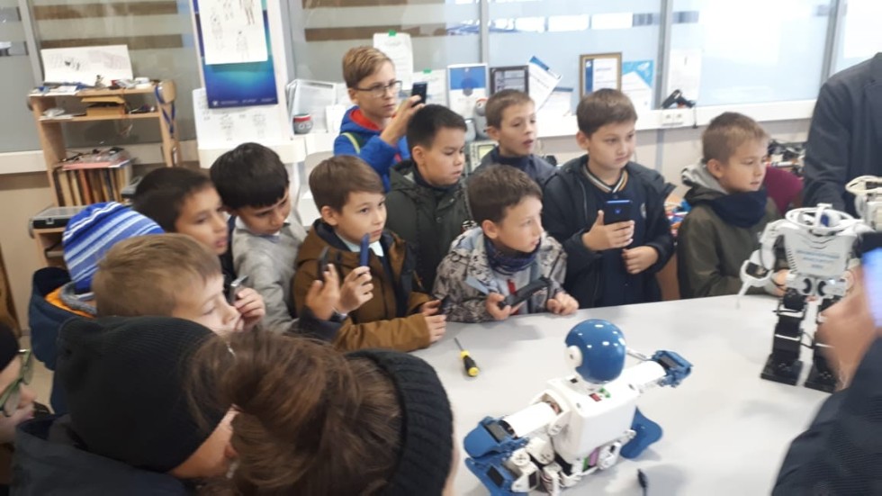 � ������� �������� ���� -�������� ������������������ ������ � ���������� ���������