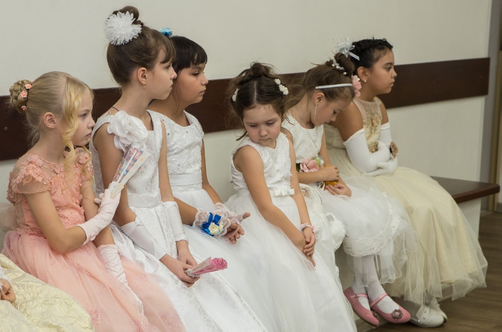 В детском театре КФУ 'Радуга' прошла премьера спектакля 'Россия мне раскрылась в тебе, Казанский университет!' В детском театре КФУ 'Радуга' прошла премьера спектакля 'Россия мне раскрылась в тебе, Казанский университет!'