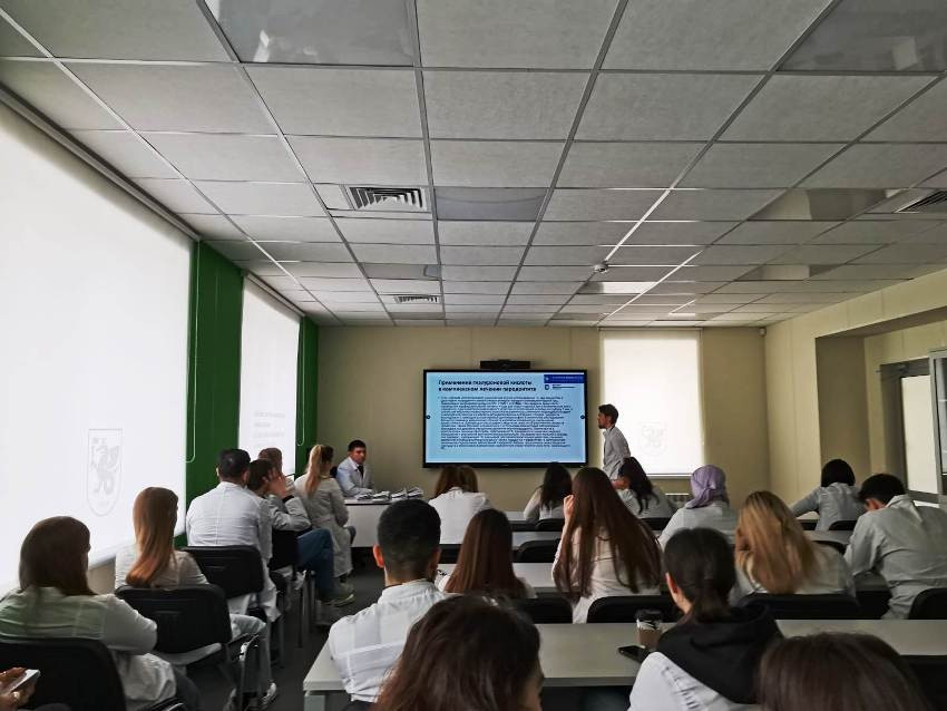 Заседание научного кружка Заседание научного кружка