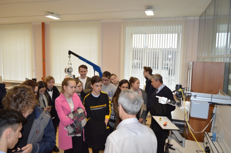 ����������� ������������������ ������ ����������� ��������� ��� �������� ����� ��. �.�. ������������