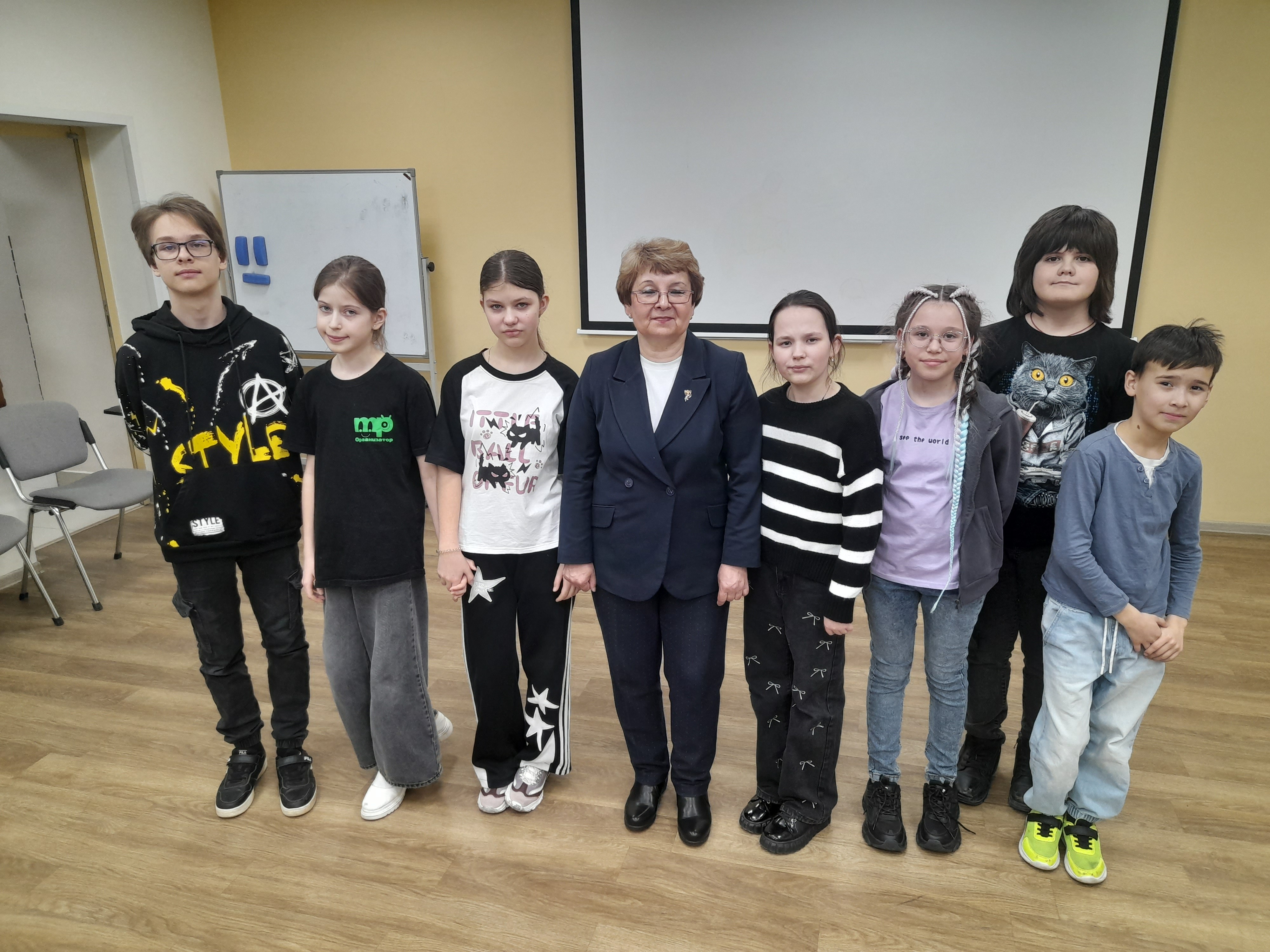 ������� ����� ��� '������' ����� ���������� �  ���������� �� ����������� ������� ������� ������ ,������� �����, ���������, ��������, �����������, ������, ���� ������, ���������, ���� ����������, ������������ ��������, ������� ���������� �����������