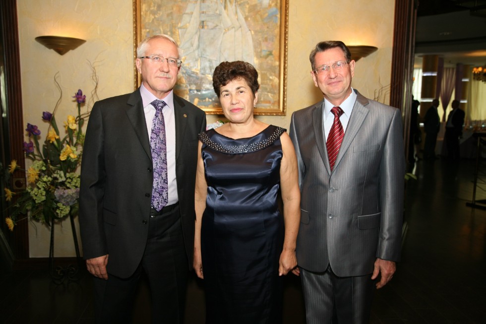 ����������� �.�. - 70 ���!