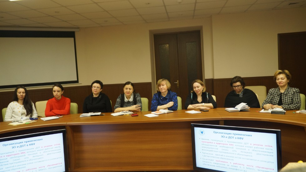 ����� ��������� ������������ ������� ������ ��� � �������� ��������� � ������������� ������������