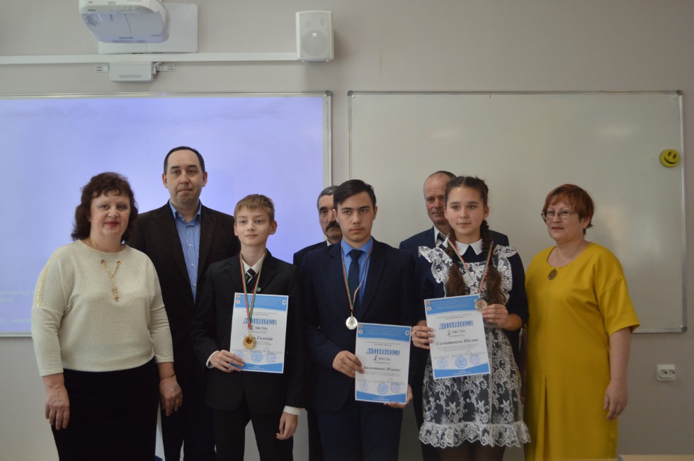 ����� ��������� ���� ������������� 