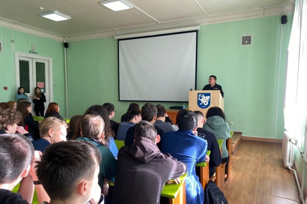 � ���������� ��������� ������ ������� � ��������������� ���