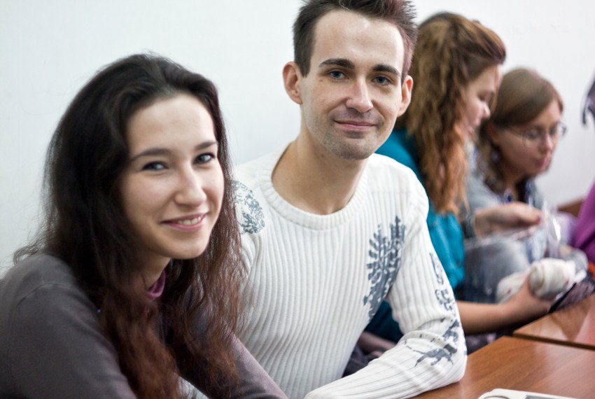 �������