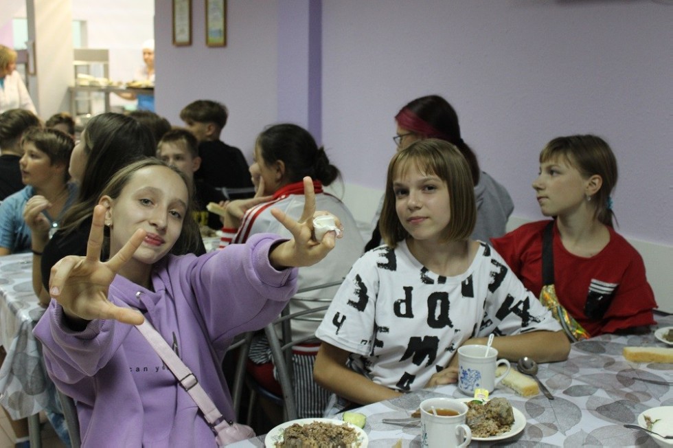 A new camp shift for children from the Donetsk People's Republic has begun at Elabuga Institute ,Yelabuga Institute