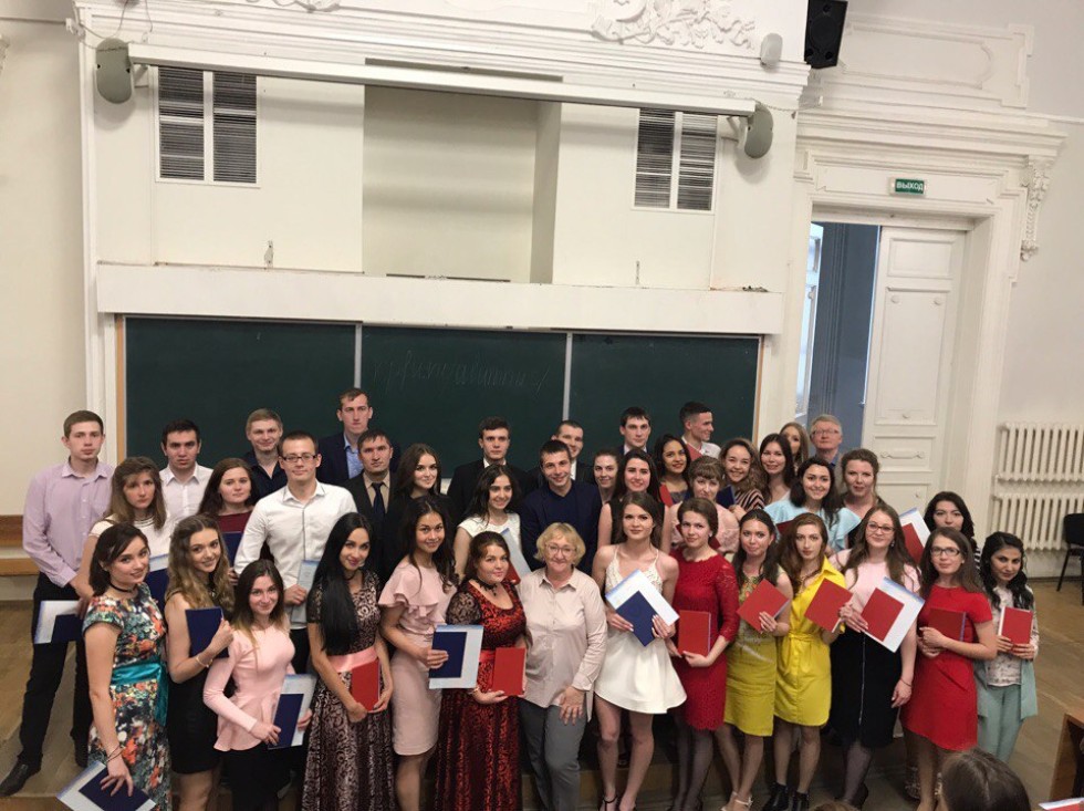 �������� �������� ����������� ��������� �������� � ������������������