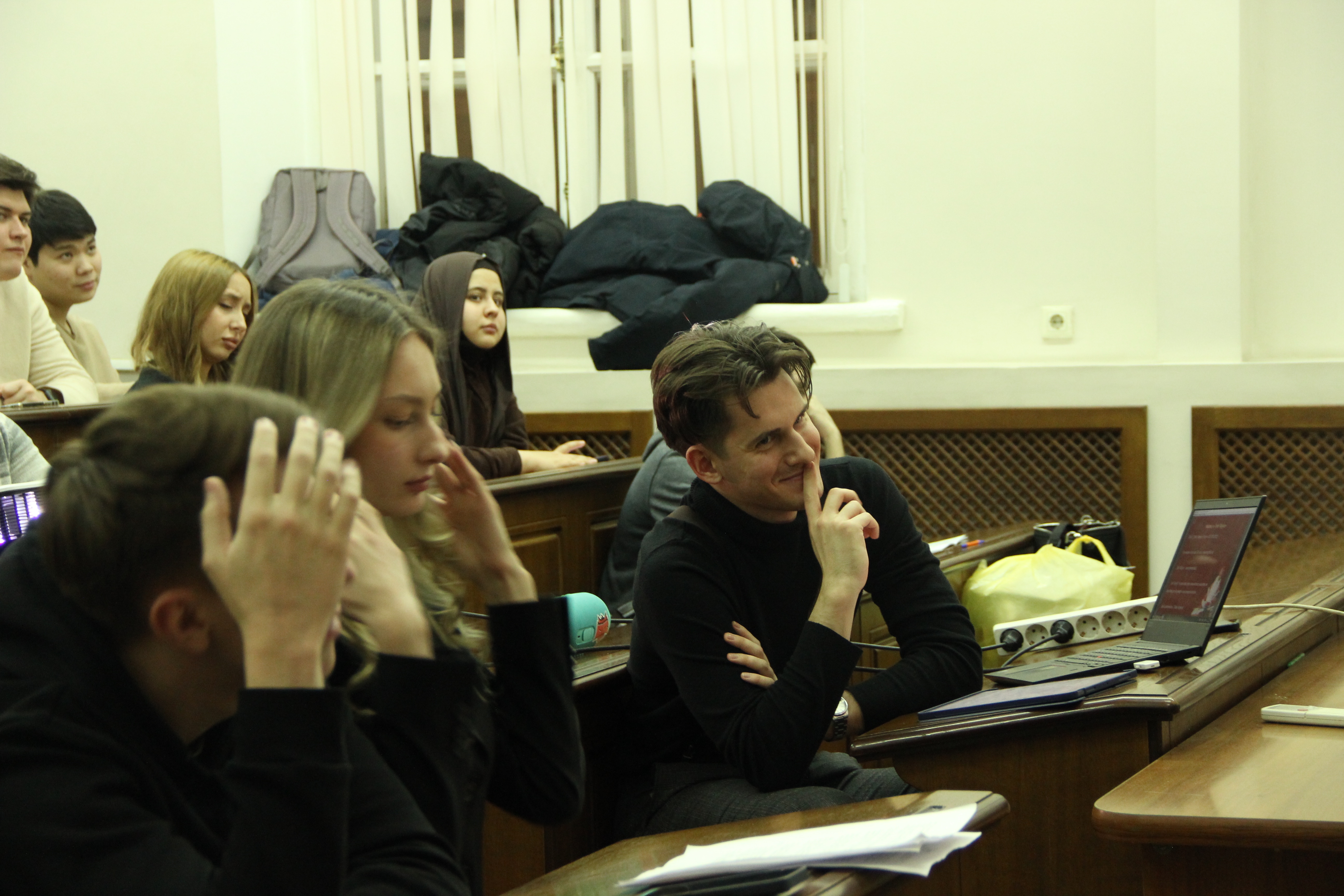 ����� ���� ������ �� ����� ���������������� ������������� '��� ����� ���� � ����: �������������� ������ �� ���������� �������� �� ����� ���������������� �������������'. ,������� ����, ���������� ������, ����� ���������������� �������������, ������-����������������� ����������� �� ����� ���������������� �������������