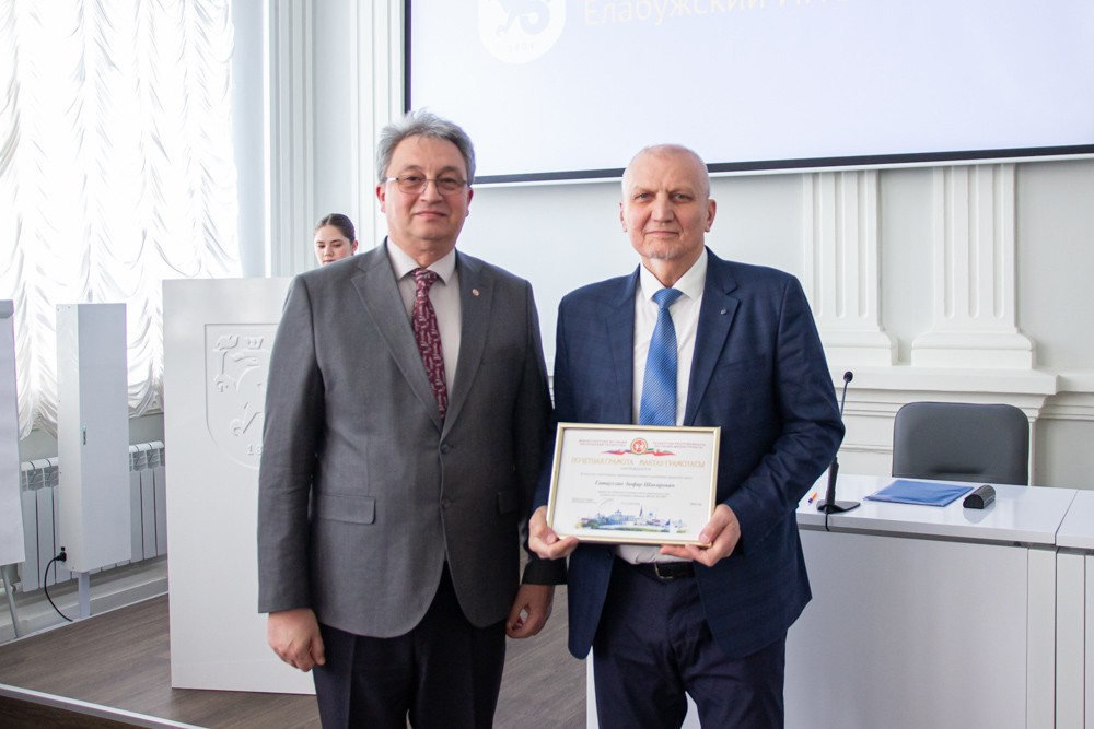 ���������� ��������� ������� ������