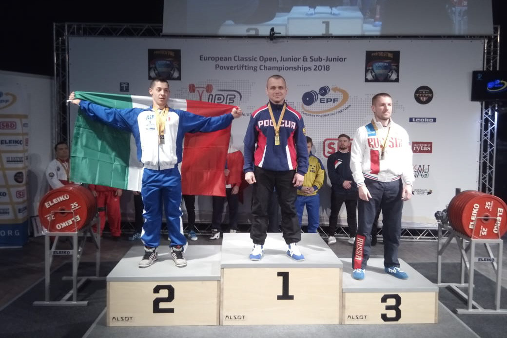 Секции пауэрлифтинга в Елабужском институте КФУ исполнилось 25 лет Секции пауэрлифтинга в Елабужском институте КФУ исполнилось 25 лет