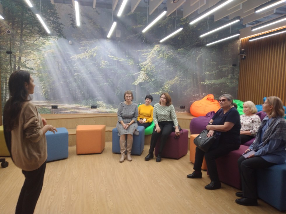 Учителя русского языка повысили квалификацию в ИФМК по подготовке к ОГЭ и ЕГЭ по русскому языку Учителя русского языка повысили квалификацию в ИФМК по подготовке к ОГЭ и ЕГЭ по русскому языку